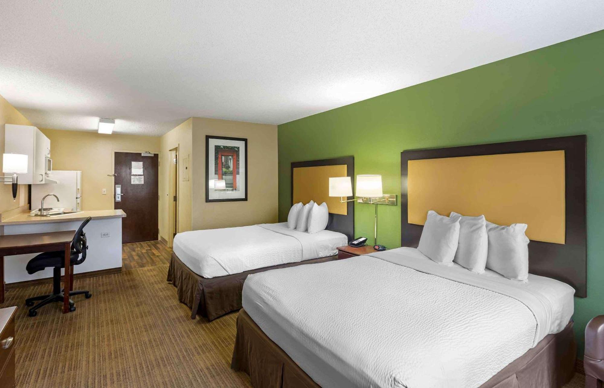 Extended Stay America Select Suites - Milwaukee - Waukesha Buitenkant foto