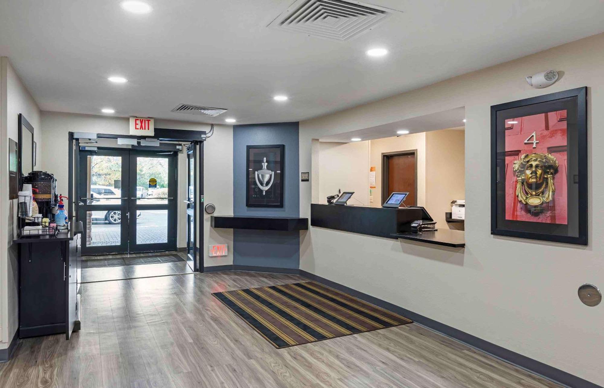 Extended Stay America Select Suites - Milwaukee - Waukesha Buitenkant foto