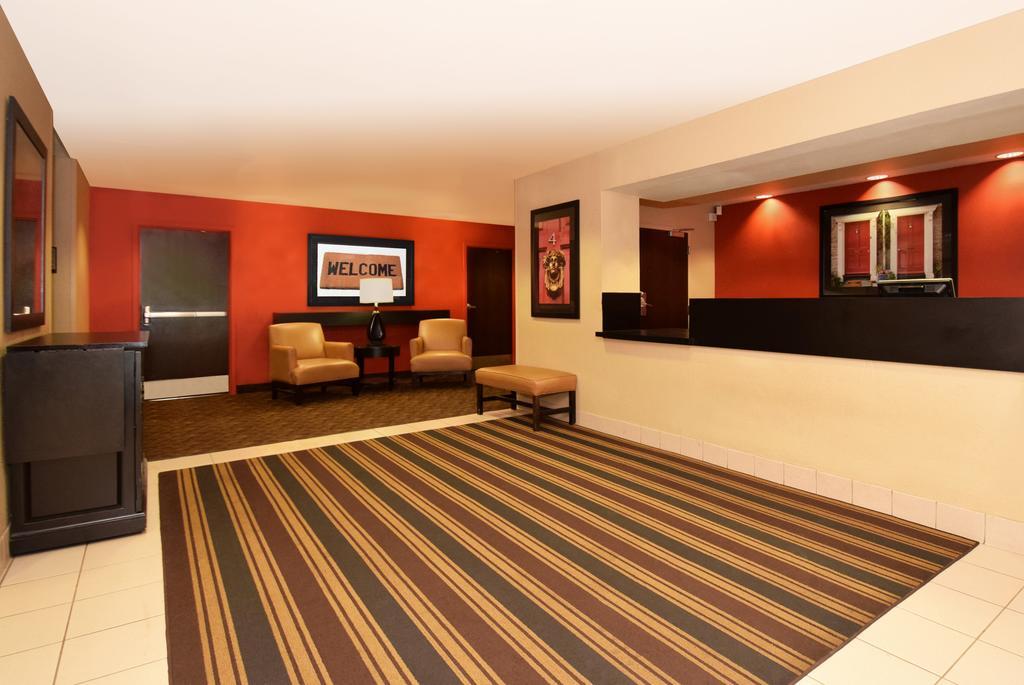 Extended Stay America Select Suites - Milwaukee - Waukesha Buitenkant foto