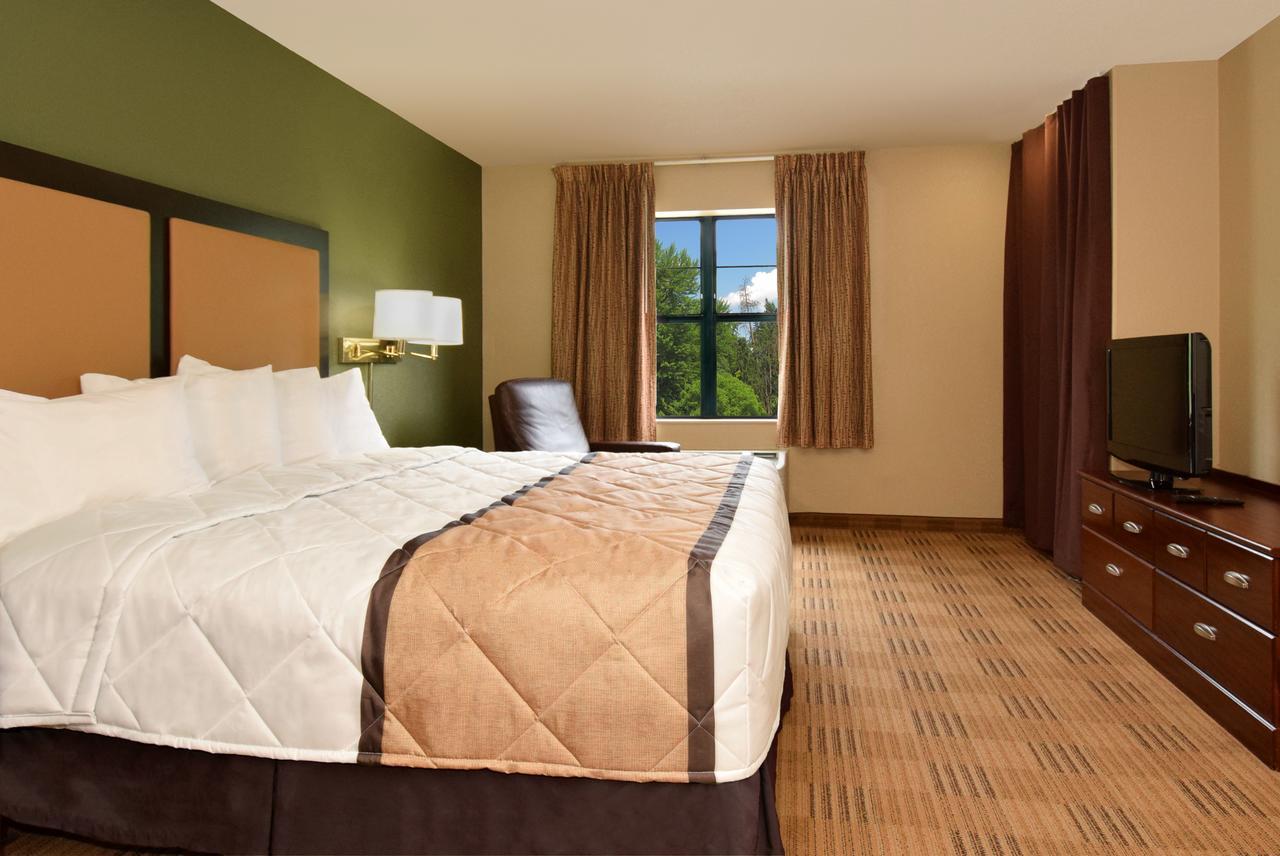 Extended Stay America Select Suites - Milwaukee - Waukesha Buitenkant foto